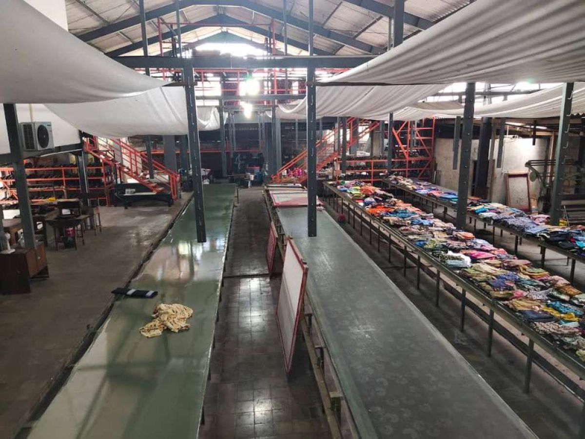 NOL JALAN RAYA Pabrik Batik & Toko Bangunharjo Sewon Bantul Yogyakarta