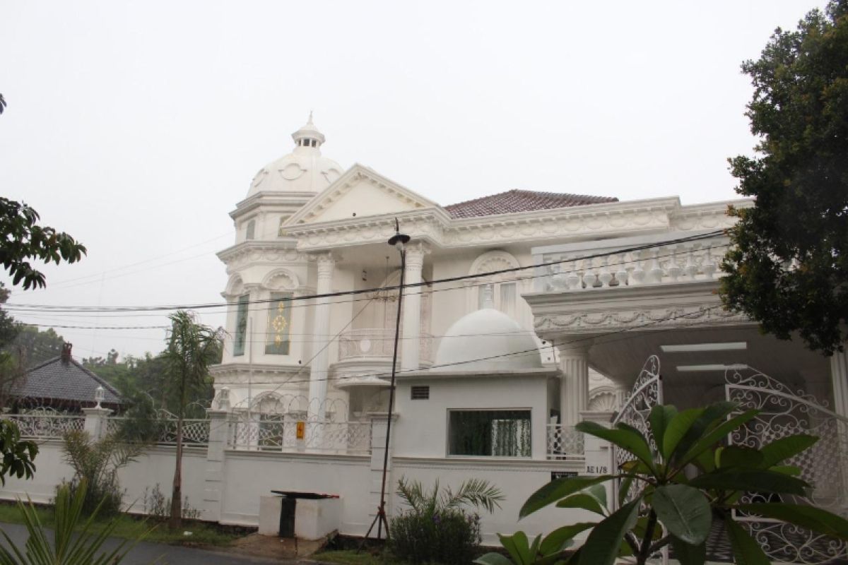 Dijual Rumah Mewah Full Furnished di Pondok Kelapa Jakarta Timur