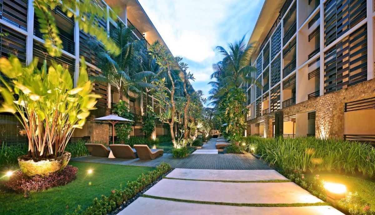 Hotel di Seminyak Bali, Free Hold, Four Star, Prime area, manage well