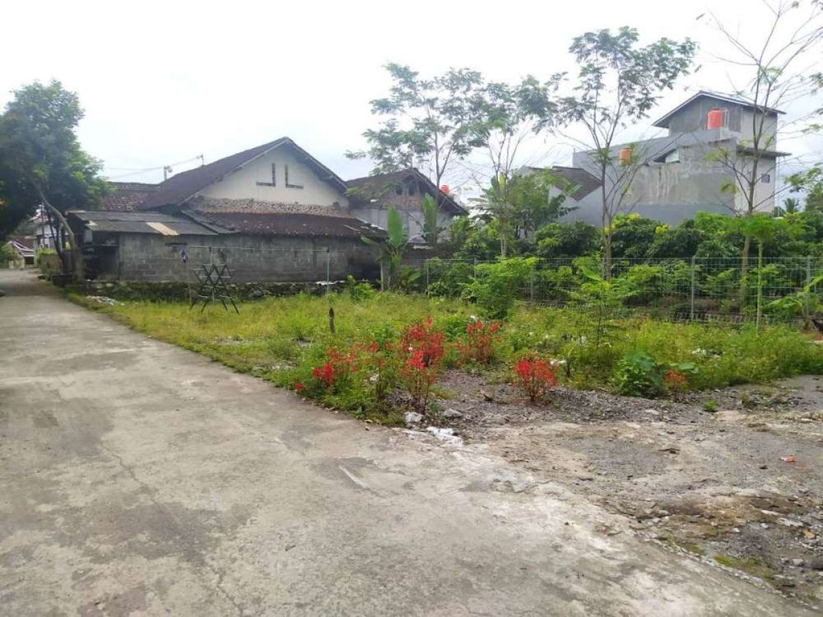 Jual Tanah Murah di Jl Kaliurang, Selatan Kampus UII