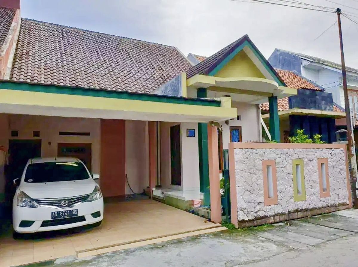 Rumah Jalan Godean Km 6 Sidoarum Dekat lingkar Kota