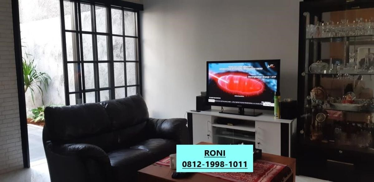 Dijual Rumah Cantik 3 kamar di sektor 9 Bintaro Jaya (J:2,9 M) 4905-GB