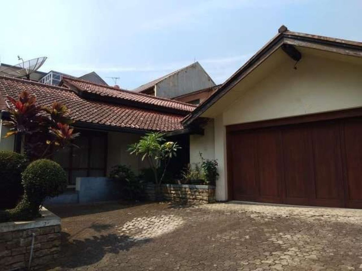 Rumah LT 432 Murah 1,5 Lantai Seharga Tanah Di Sayap Pasteur Bandung