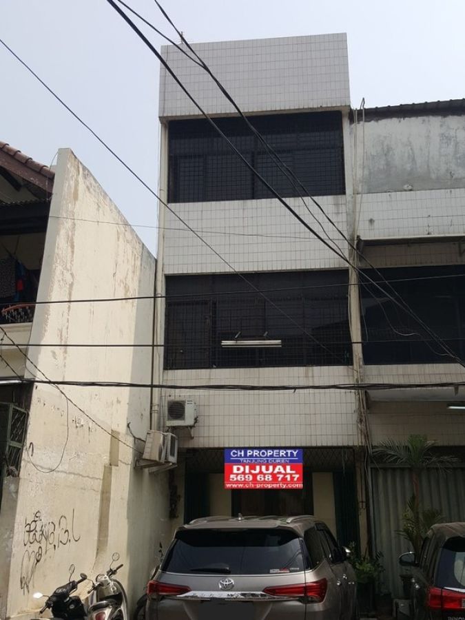 (GA20208-CS) DIJUAL : Ruko 3 lantai jarang ada di Jelambar, Jakarta Barat