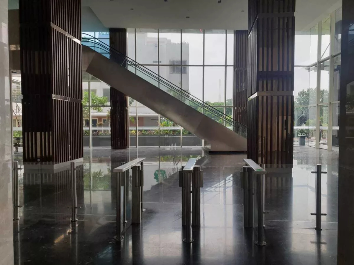 Associate Tower