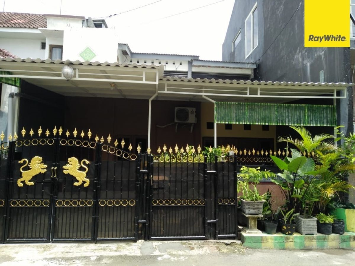 Rumah Disewakan 2 Lantai Lokasi di Babatan Indah, Wiyung Surabaya