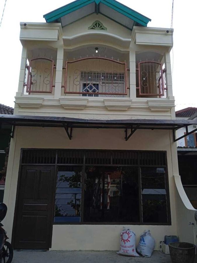 Rumah 2 Lantai Siap Huni di Pedurungan Semarang Timur