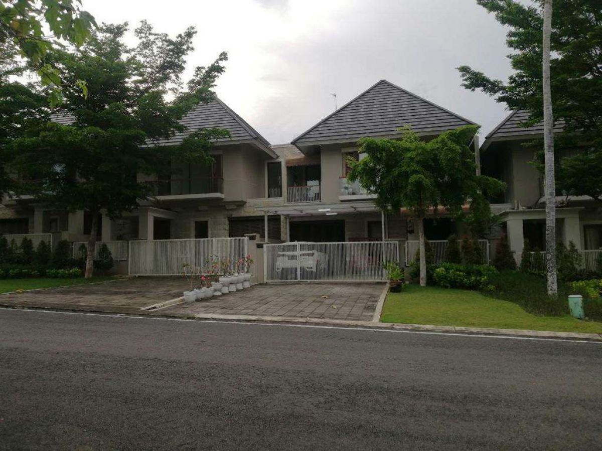 Rumah Dalam Perumahan Citra Grand Mutiara Di Gamping Yogyakarta