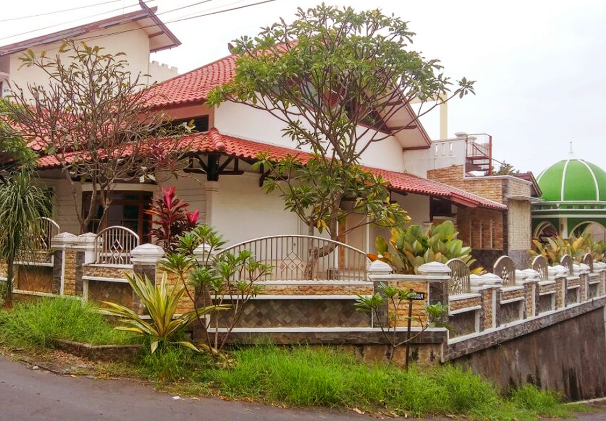 DIJUAL Rumah Bukit Sari view Semarang, Ngesrep Banyumanik