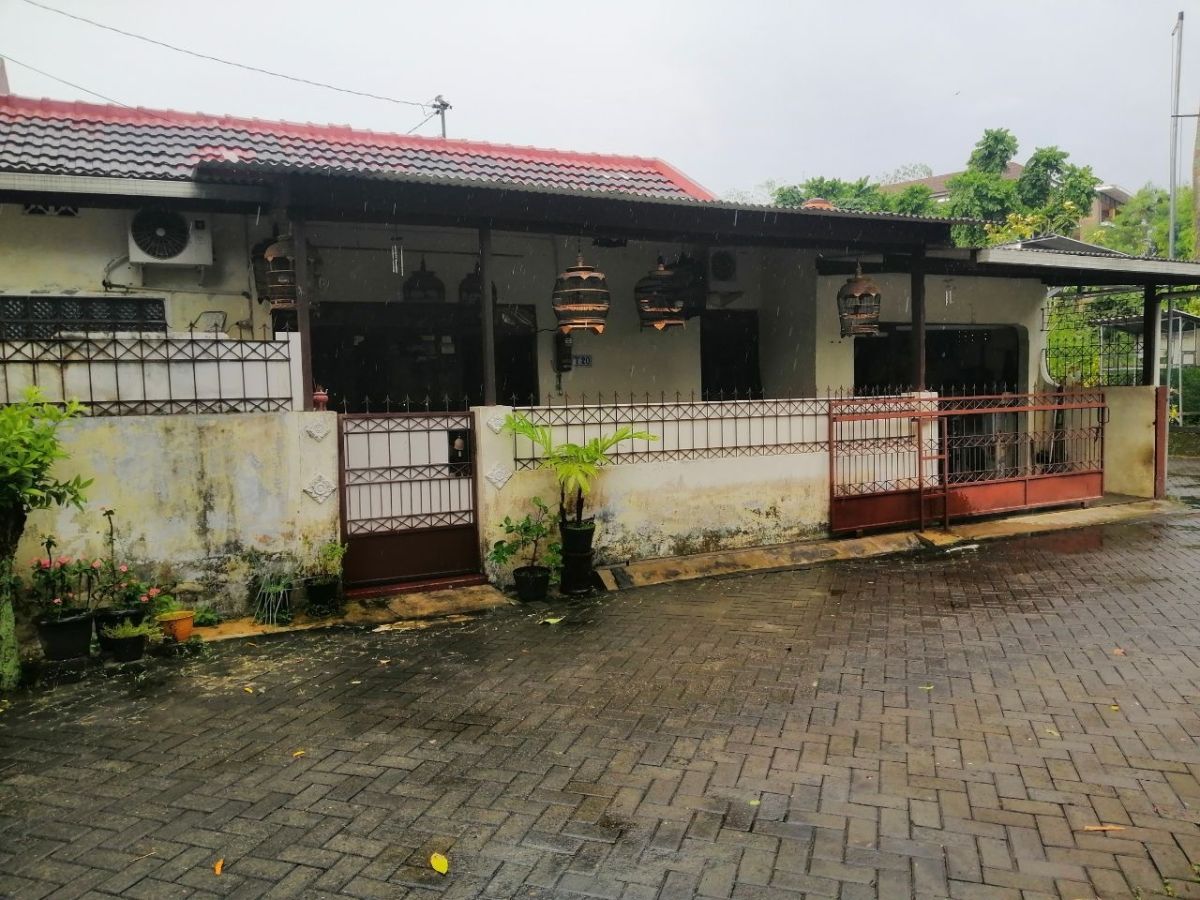 Rumah dekat Tugu dan mall di Nogotirto Gamping Sleman Yogyakarta