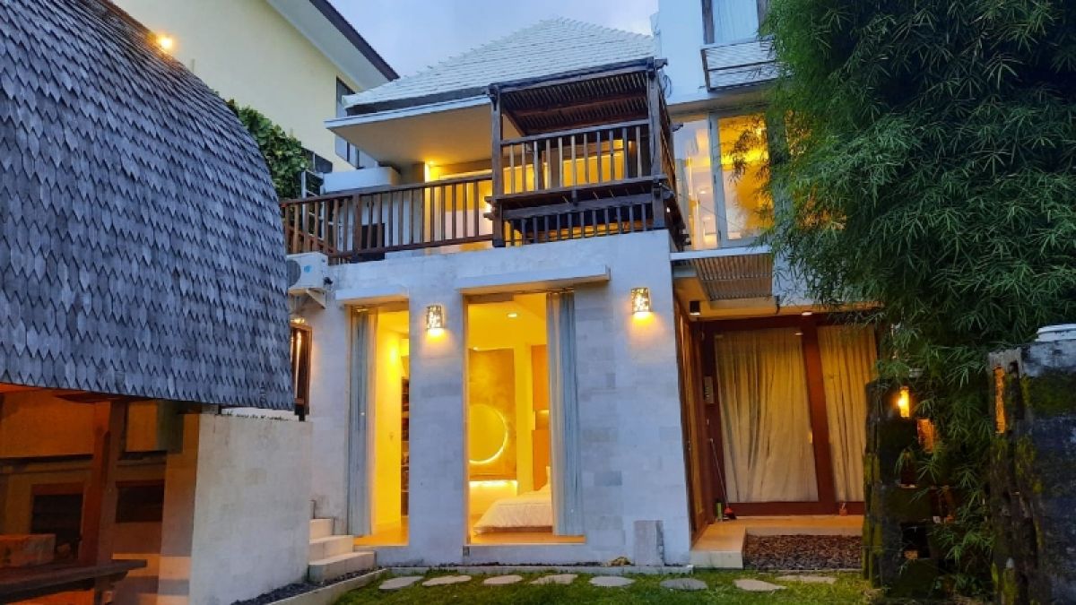 For Sale Villa Lokasi Di Kawasan Denpasar Utara Bangunan 3 Lantai