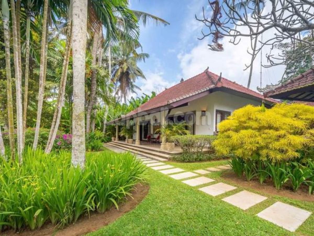 Riverfront luxury villa for sale in Beraban, Tabanan-Bali