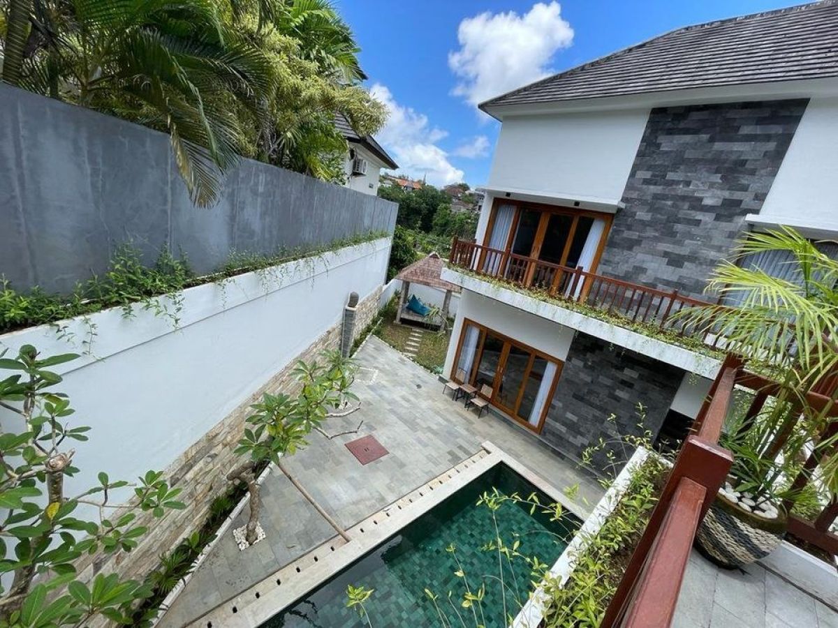 Villa 3 Bedroom for rent at ungasan uluwatu Bali
