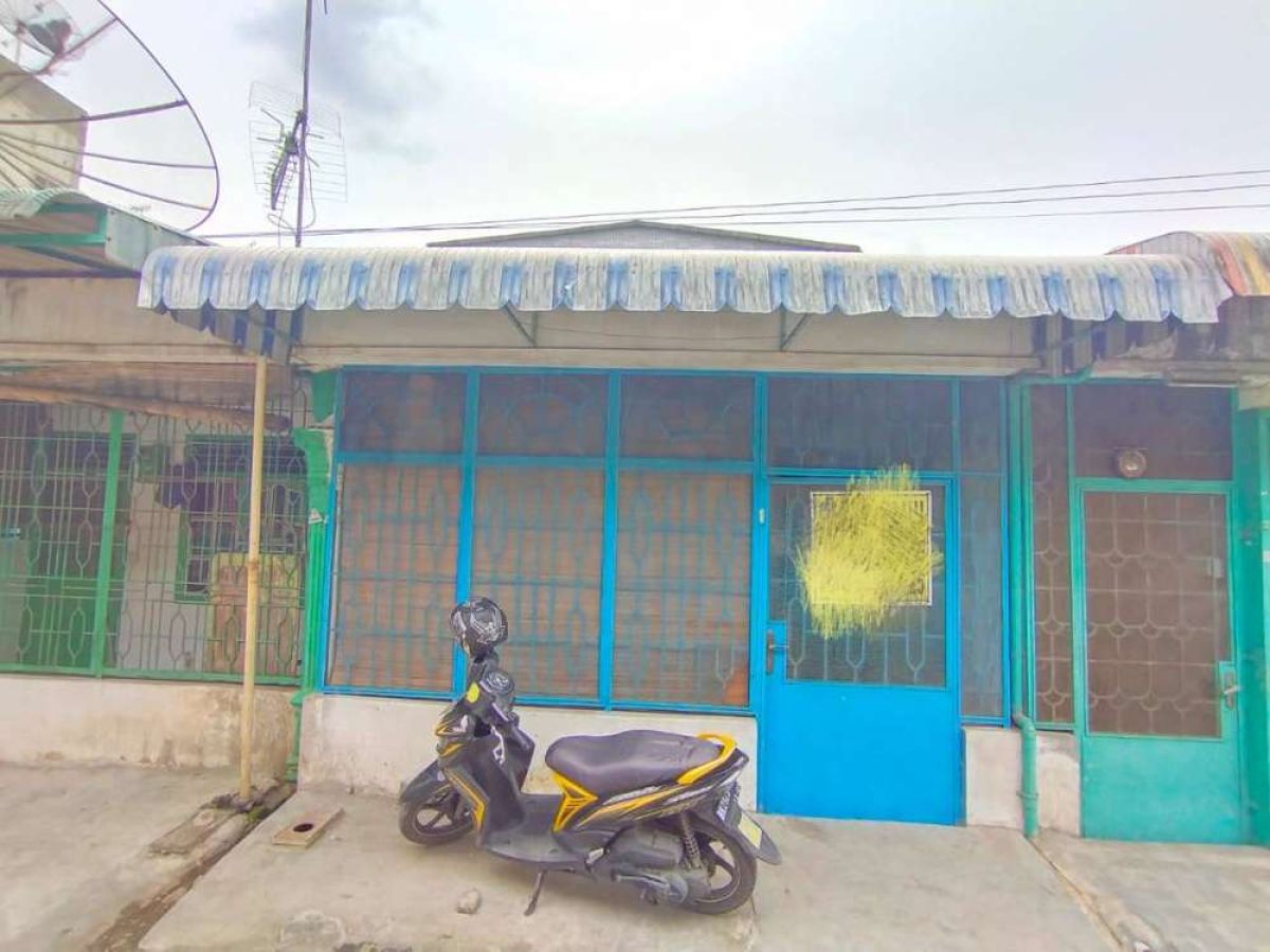 Dijual Rumah Petak Daerah Titi Kuning Gang Besi Dekat Gang Baru / Sado