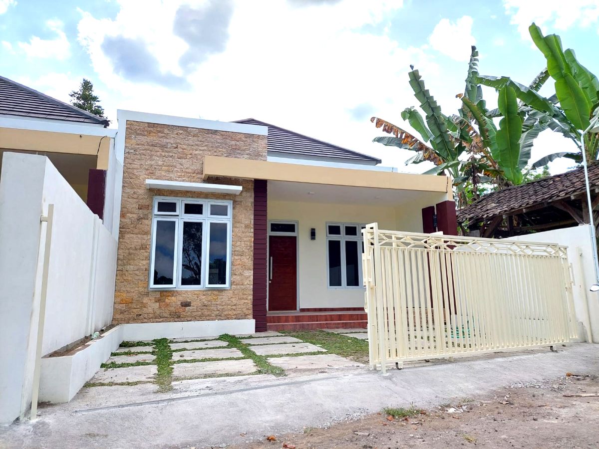 Rumah Baru Siap Huni dekat Jalan Kaliurang Km 12,5