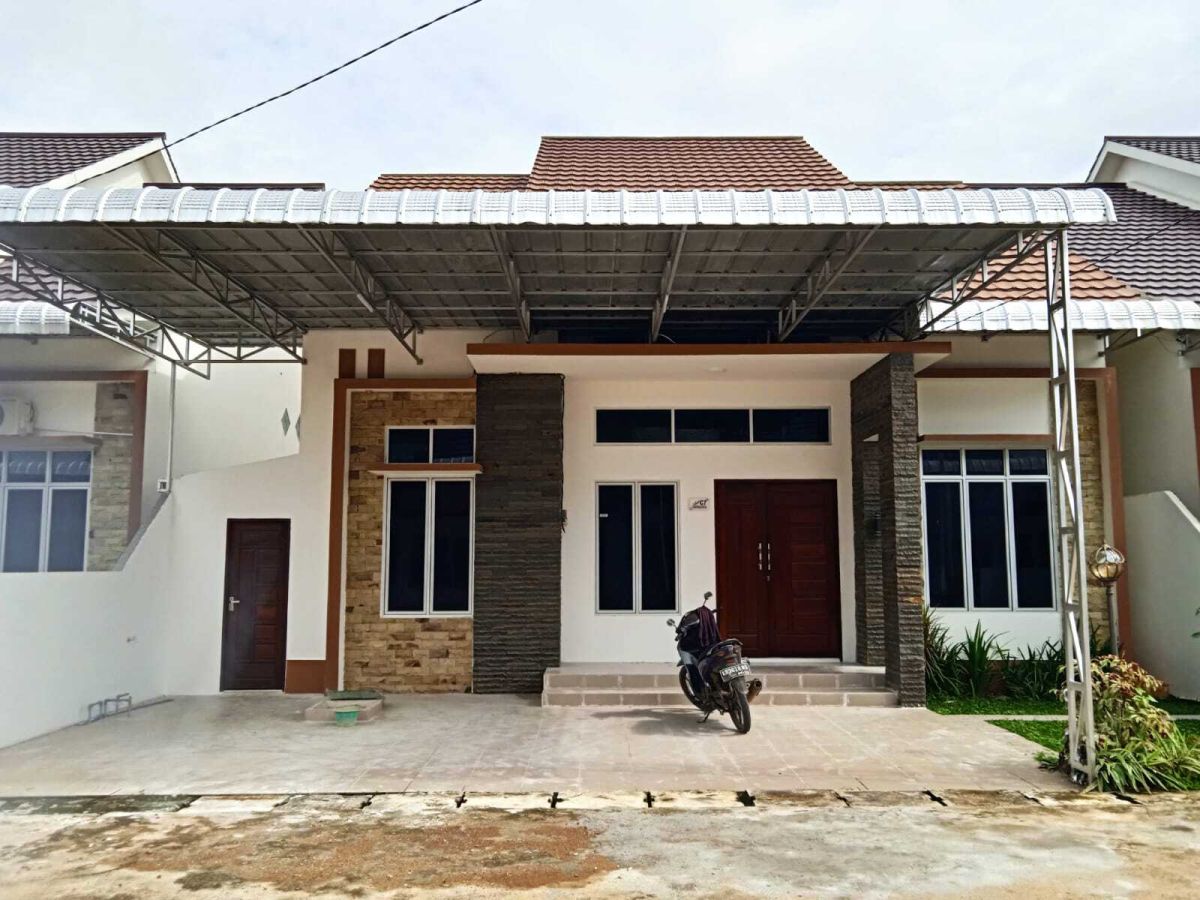 Dijual Rumah Siap Huni di Jl. Desa Kapur, Komp. Mega Lavender