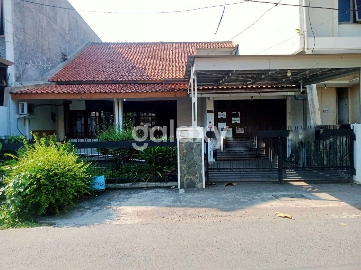 Dijual Rumah Jl Halmahera I Semarang