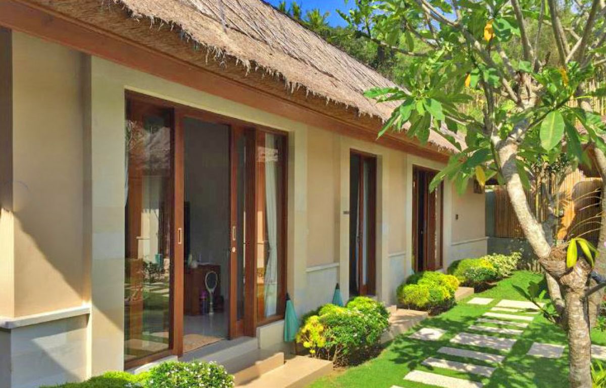 Villa Kombinasi Style Bali Dan Modern Di Candidasa (JPJCAN100)
