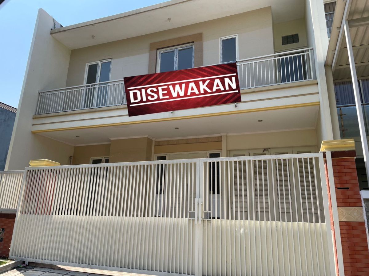 SEWA Rumah Minimalis 2 Lantai Siap Huni Bagus Pakuwon City, Surabaya