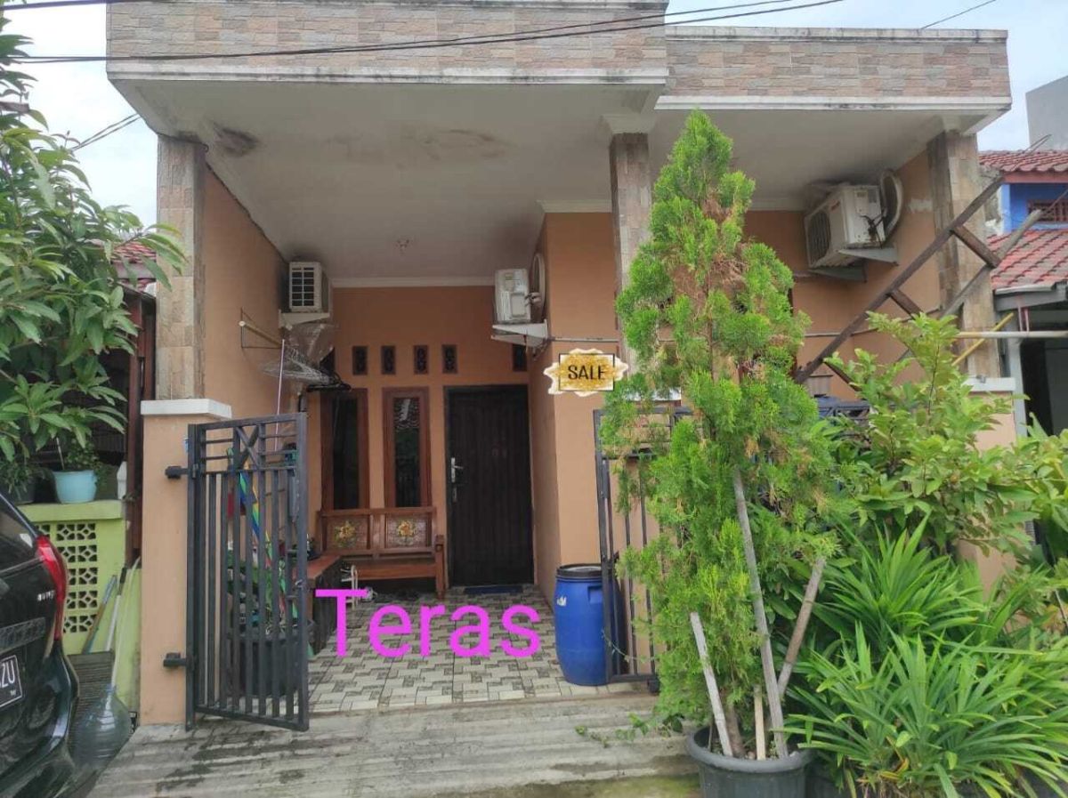 Rumah Villa Mutiara Gading 1, Bekasi