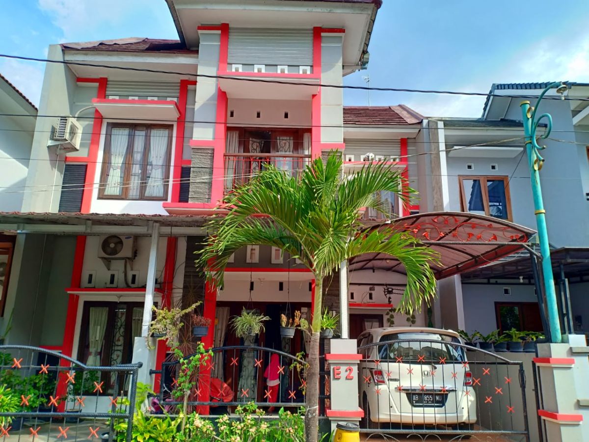 Rumah Dalam Perumahan di Wedomartani Sleman Dekat Jogja Bay