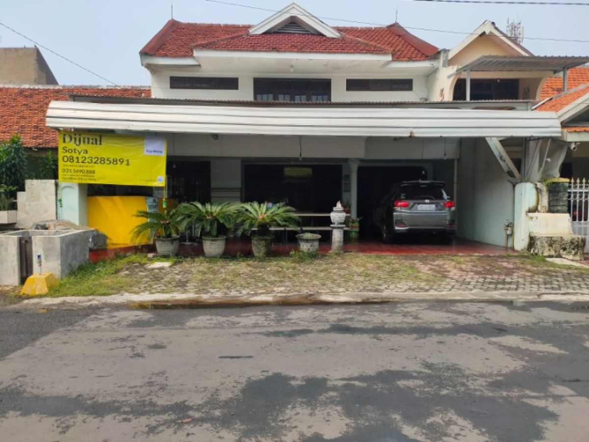 Dijual Rumah Lokasi Strategis di Rungkut Asri Tengah Surabaya