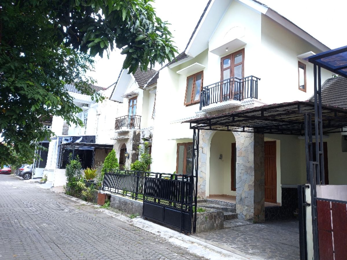 Rumah Di The Residence Jl. Wates KM 5.5 Dekat UMY, RS PKU Gamping