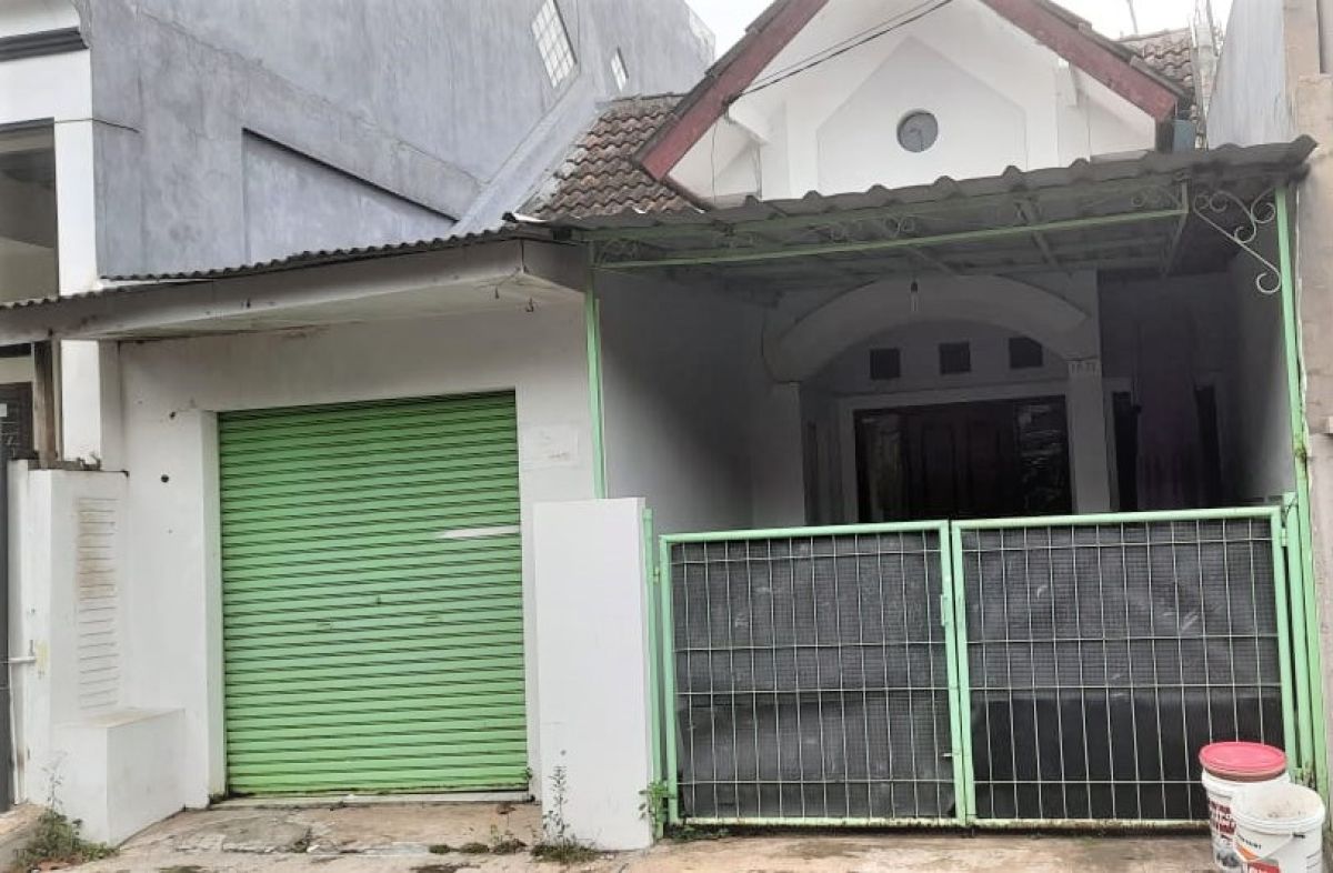 Rumah Plus Warung di Sawangan Permai