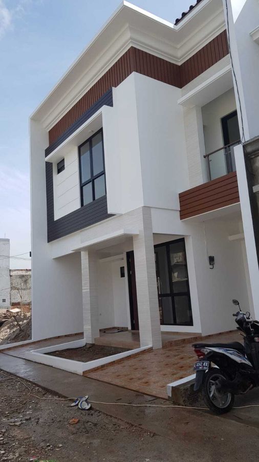 Rumah baru dalam cluster di Rawamangun Jakarta Timur