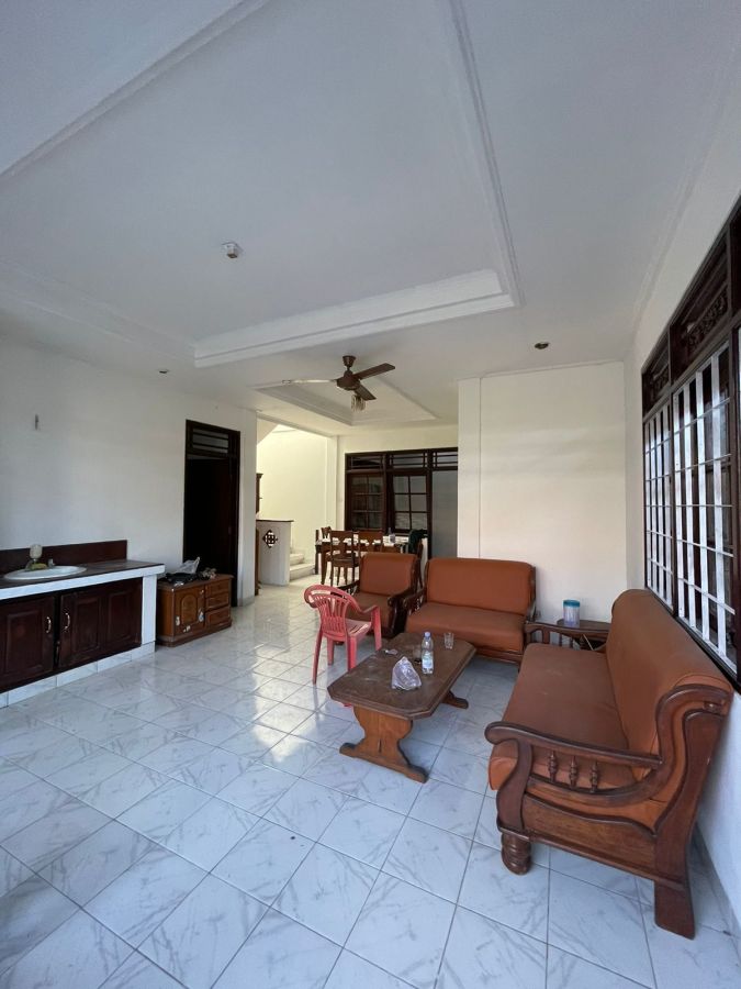 Dijual rumah di Nusa Dua, Bali baru renovasi