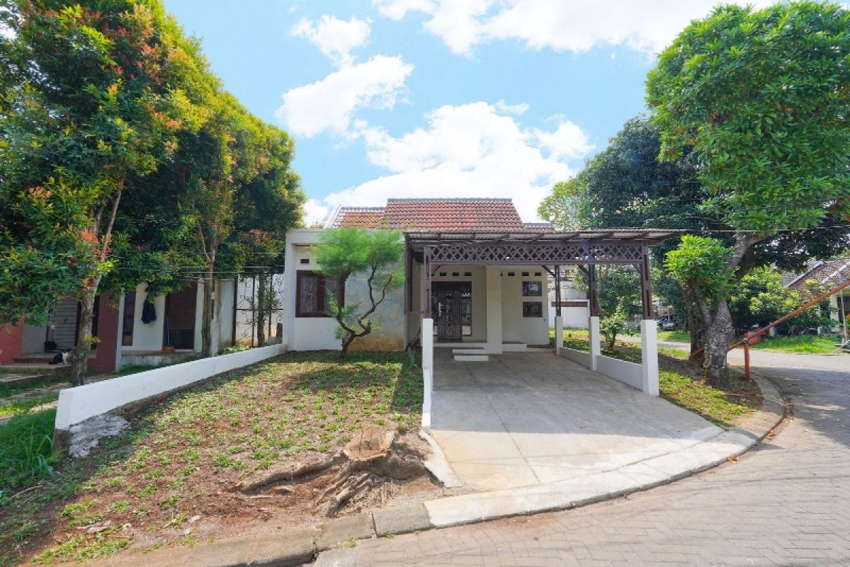 Rumah huk siap huni di Sawangan sudah renov free biaya dekat tol