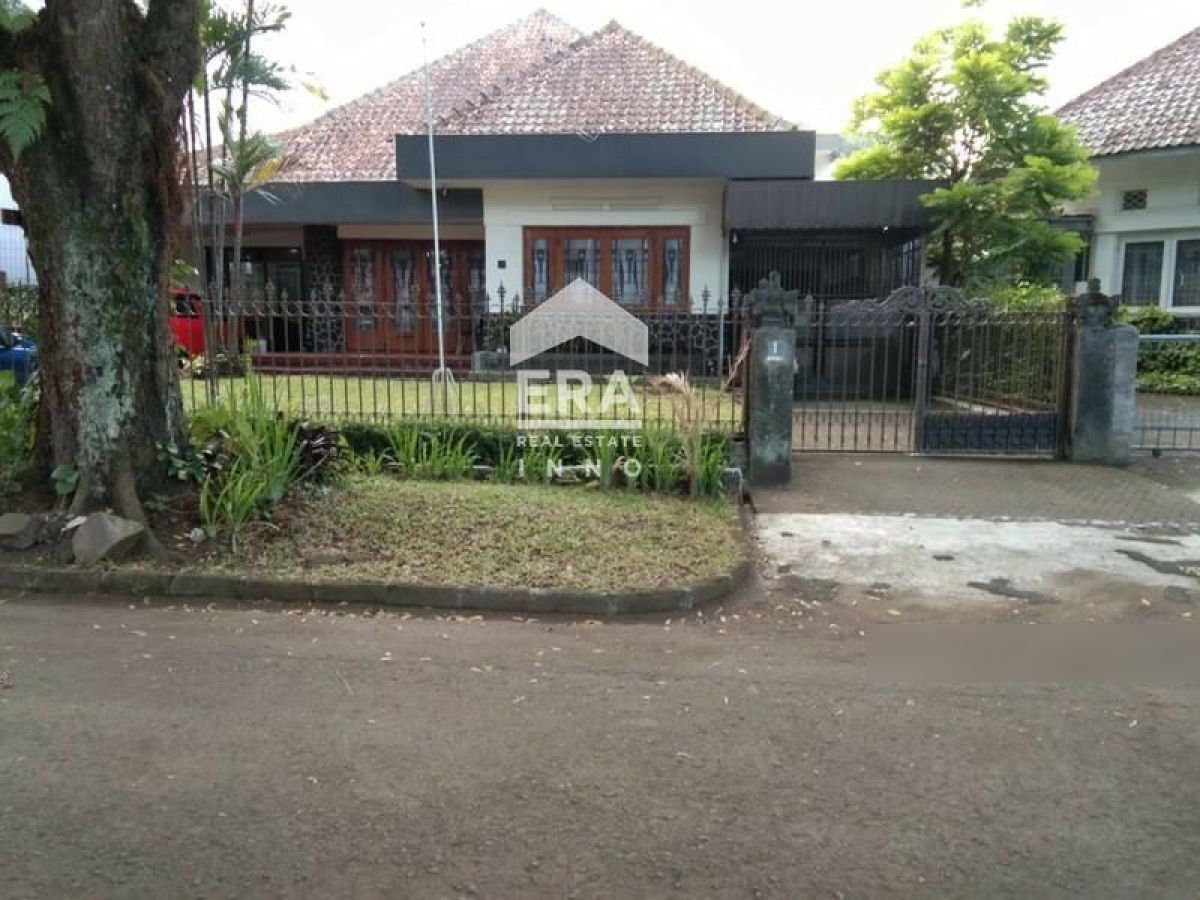 Rumah Sayap Riau Jl Taman Cibeunying Kota Bandung