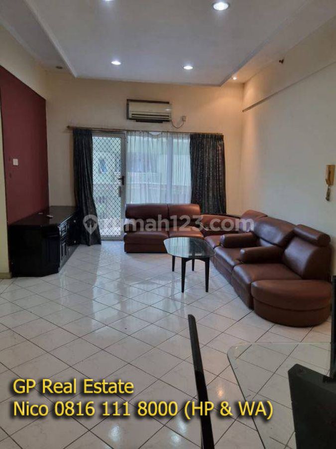 n939 Apartemen Menara Condominium Kelapa Gading 3KT pool furnish 141m2