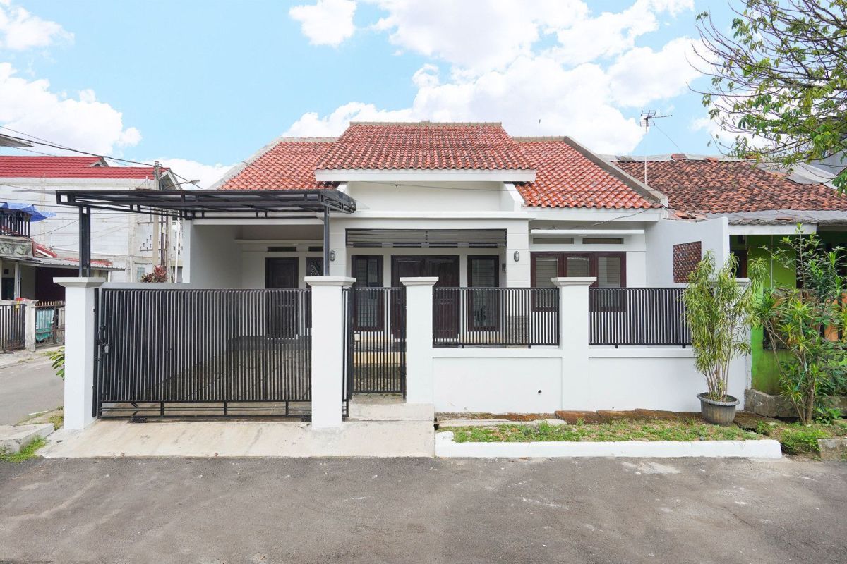 Dijual Rumah 2 Lantai Mewah Bukit Cimanggu Bogor Fresh Siap Huni 1.6 M