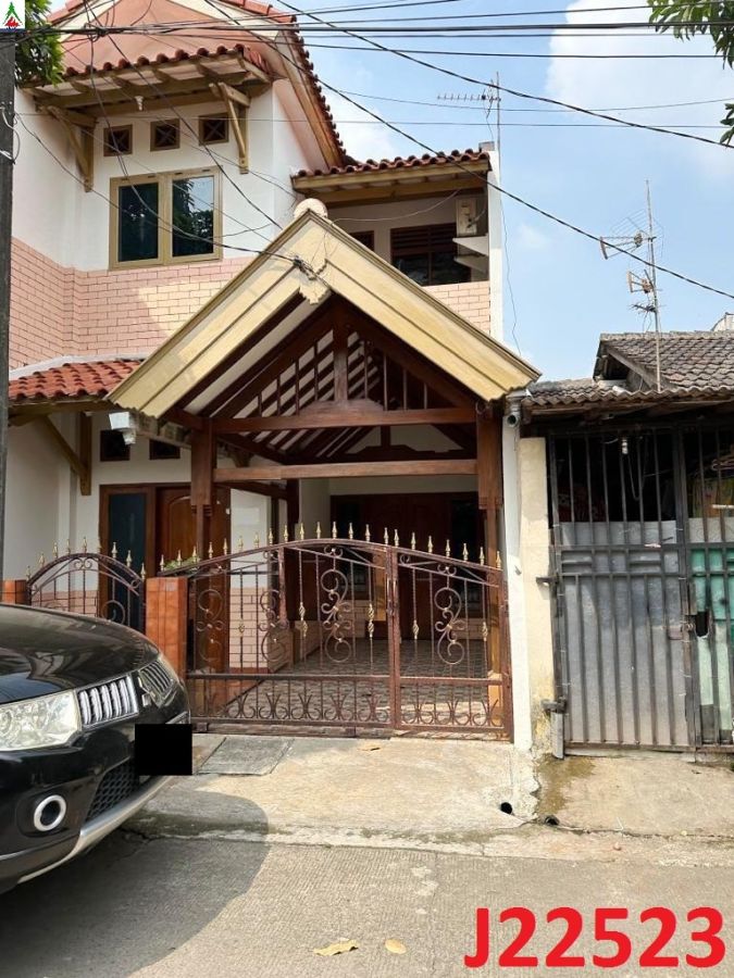 Dijual rumah 2 lantai siap huni di Dasana Indah Tangerang