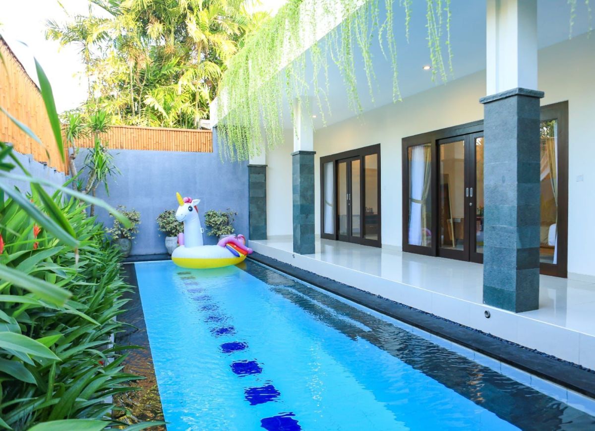 Villa Cantik Style Tropical Hanya 5 Menit Ke Pantai Area Seminyak