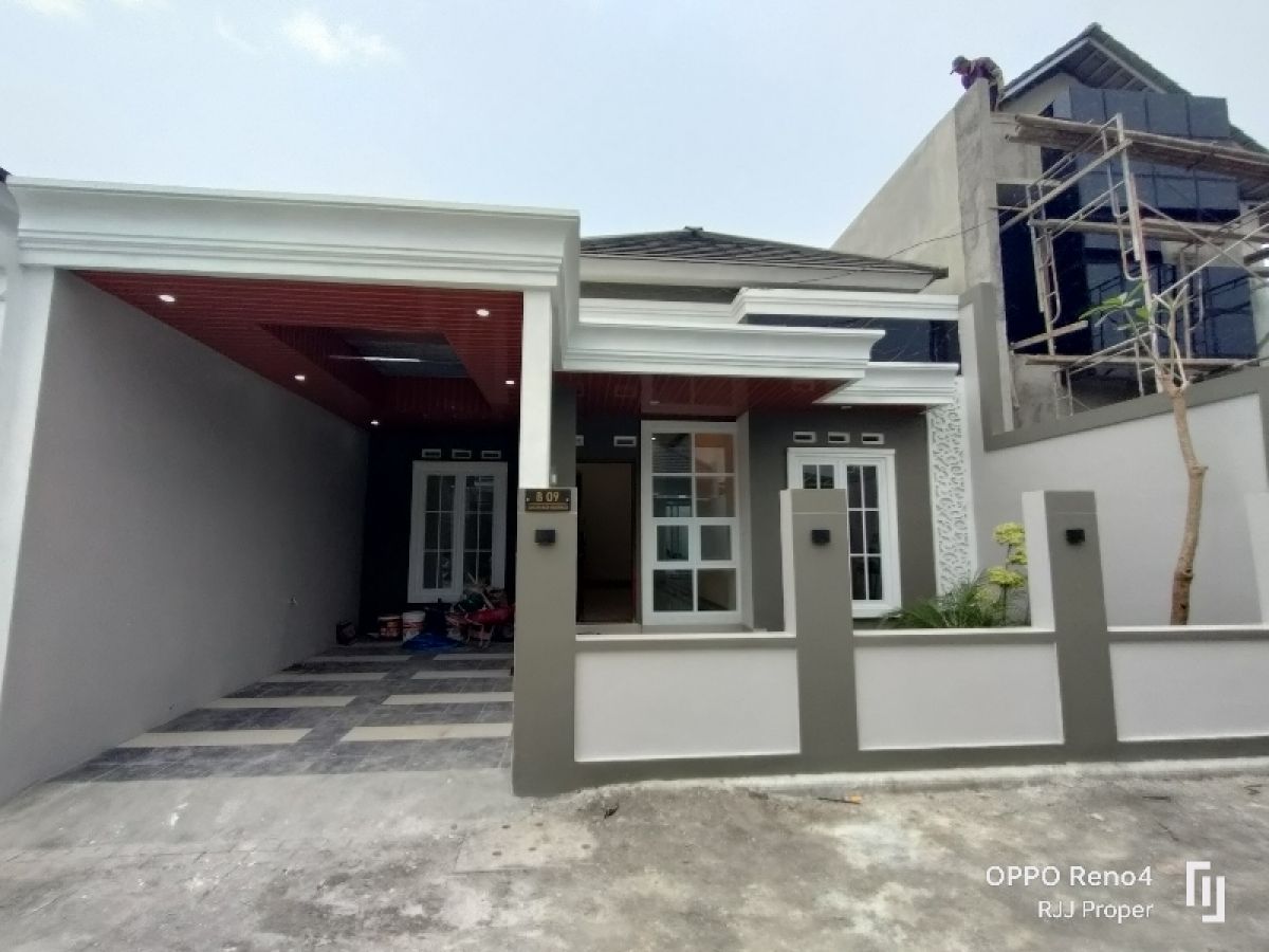 Rumah Modern Elegan Perum Sukoharjo, Jl Kaliurang km 12. Dekat UII