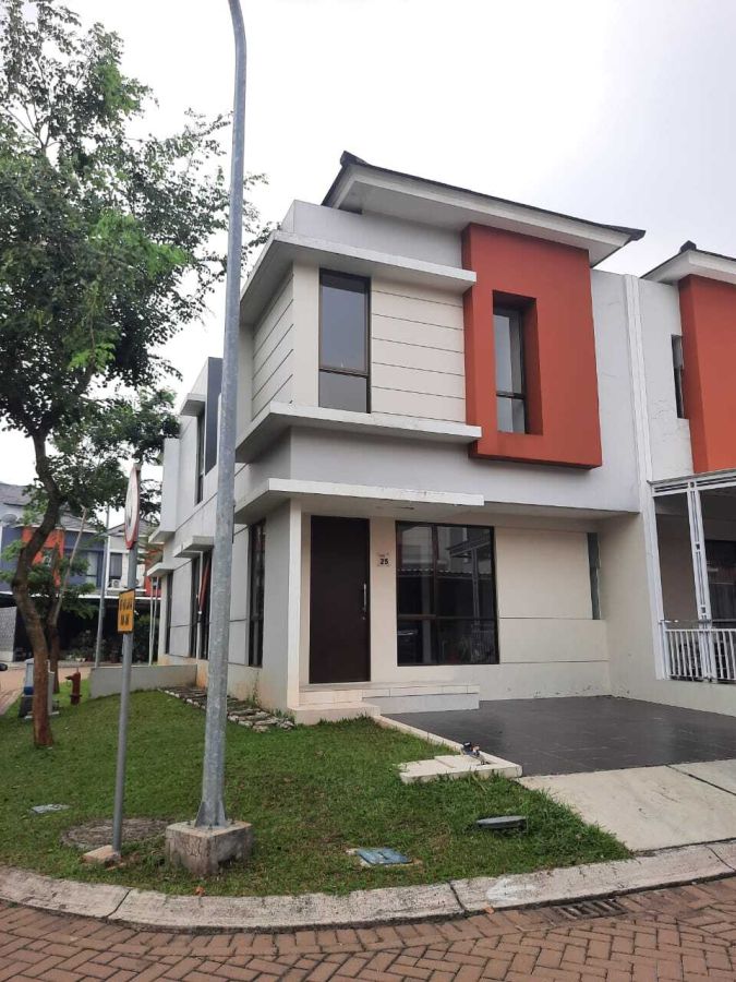 Rumah 2 lantai siap huni di Cluster Linea Graha Bintaro Tangsel
