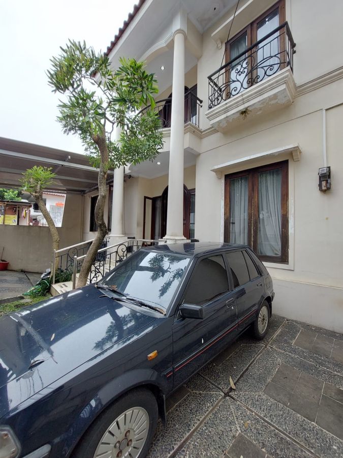 Rumah Mewah Siap Huni di Kebayoran Baru Dekat Senopati, Jakarta Selatan