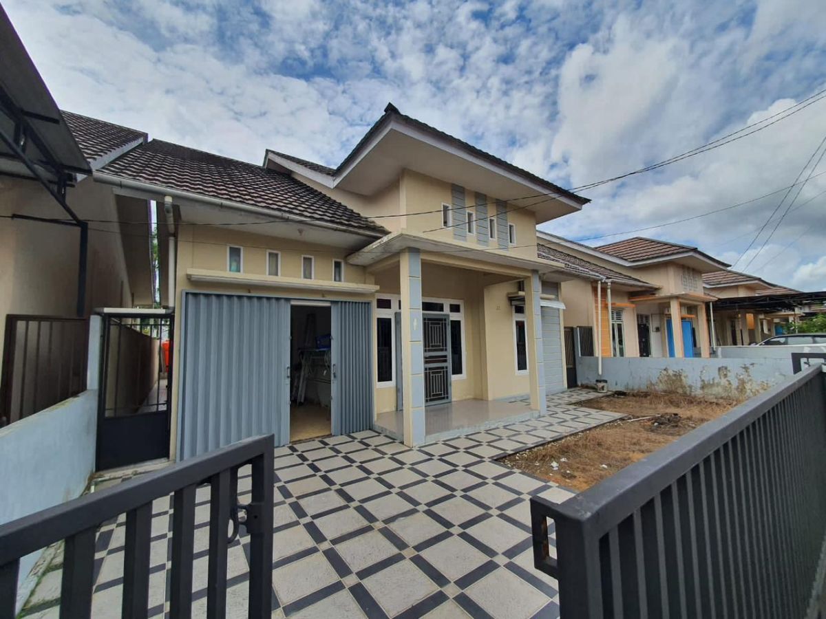 Dijual & Disewakan Rumah Siap Huni di Jl. Serdam, Komp. Cendana Raya