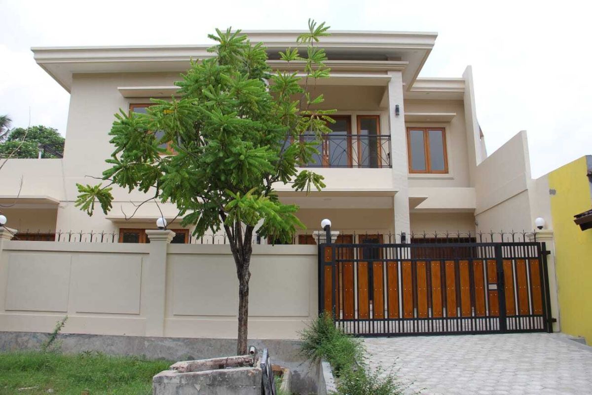 rumah dijual di Bintaro Tanah kusir, hadap utara dan 2 lantai