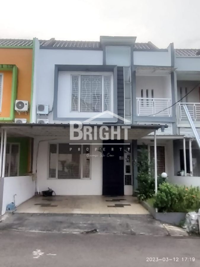Rumah Bagus Sarua Area Bintaro Tangerang Selatan