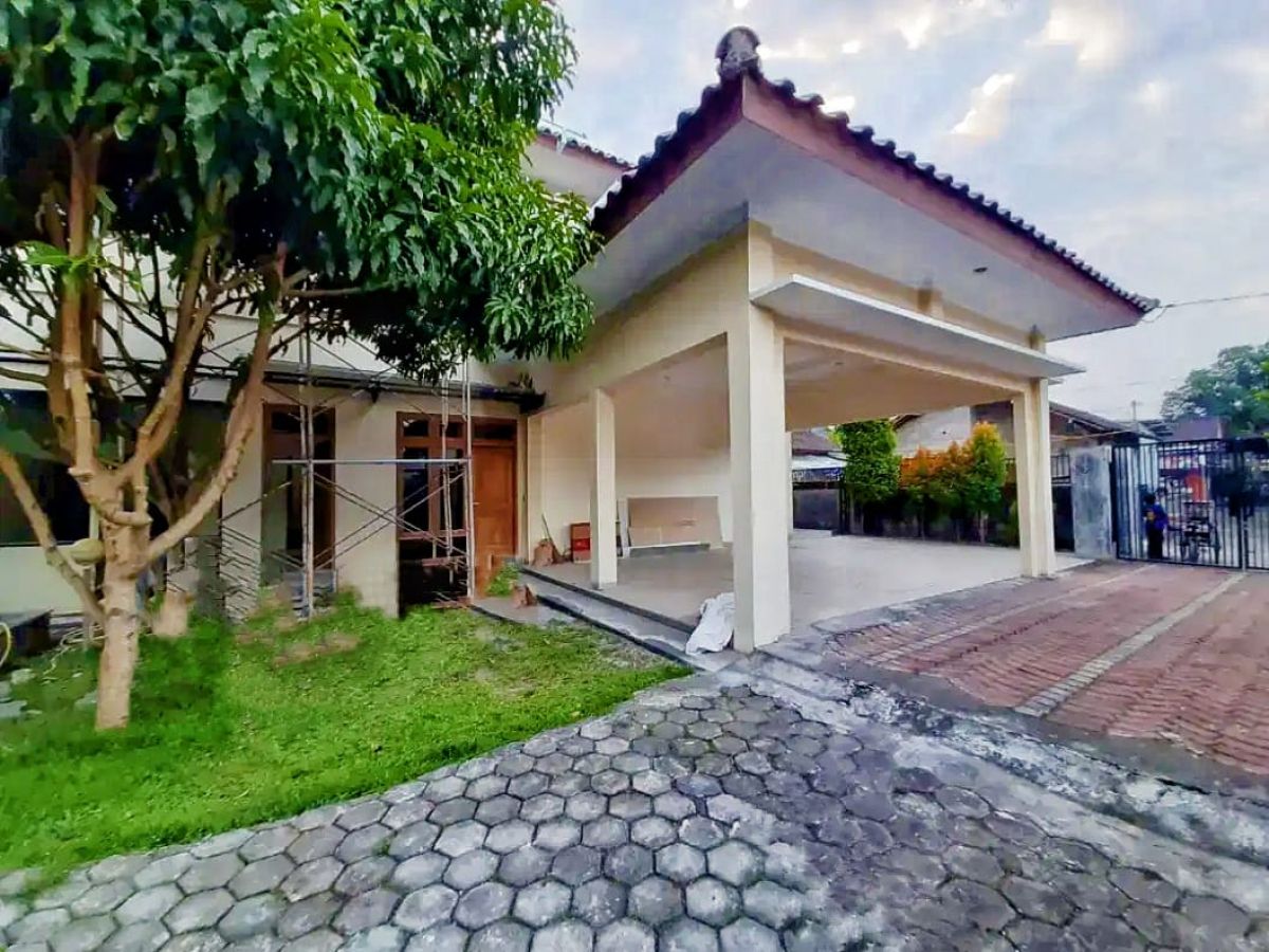 Rumah Dijual Jalan Magelang dekat Jombor Dan Mall Sleman