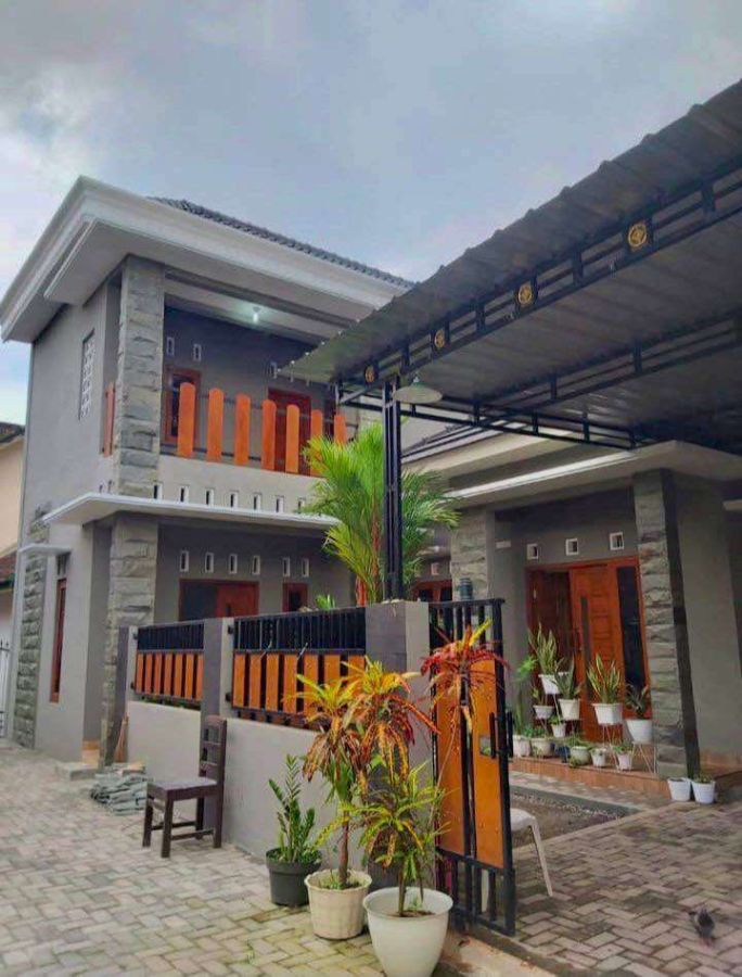 Dijual Cepat Rumah Mewah Harga Murah di Jalan Godean Yogyakarta