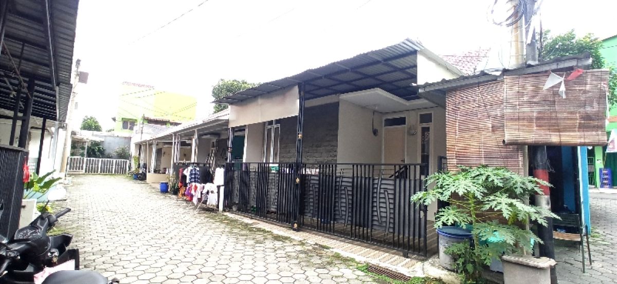 Rumah Second Siap Huni Dalam Cluster di Cijantung Jakarta Timur